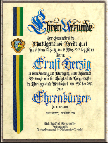 Ehrenbürgerurkunde von Hand geschrieben mit seitlichem Band.