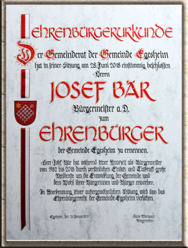 Ehrenbürgerurkunde von Hand geschrieben; Grösse: 30 x 40 cm mit seitlichem Band