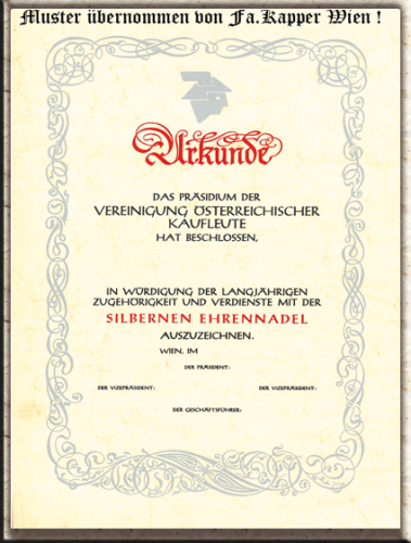 Urkunde auf Pergamentpapier mit Ornament gedruckt.