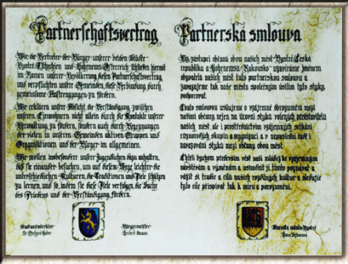 Partnerschaftsurkunde auf echtem Kalbspergament.